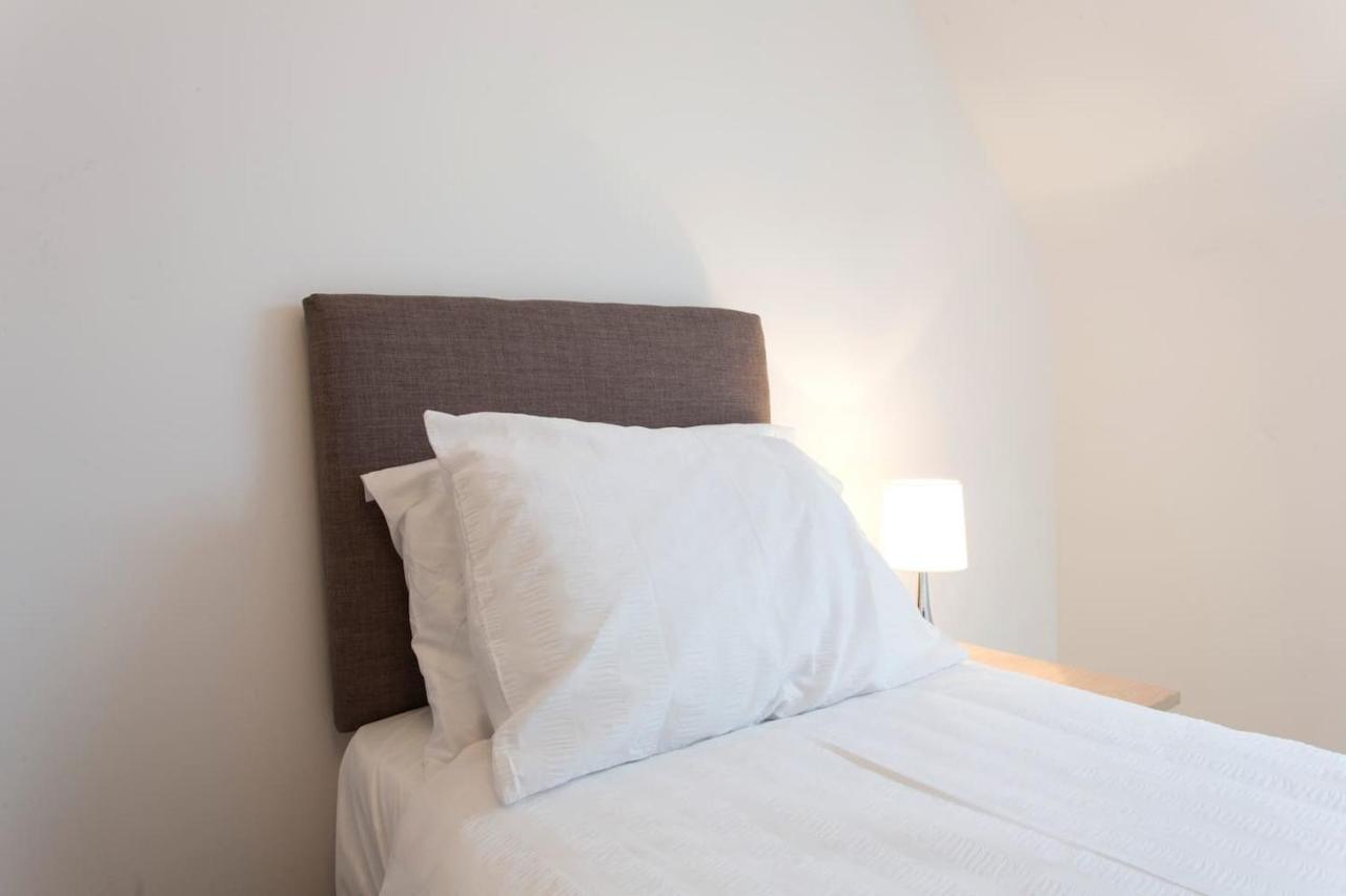 Remarkable 2-Bed Apartment In Culross Exterior foto