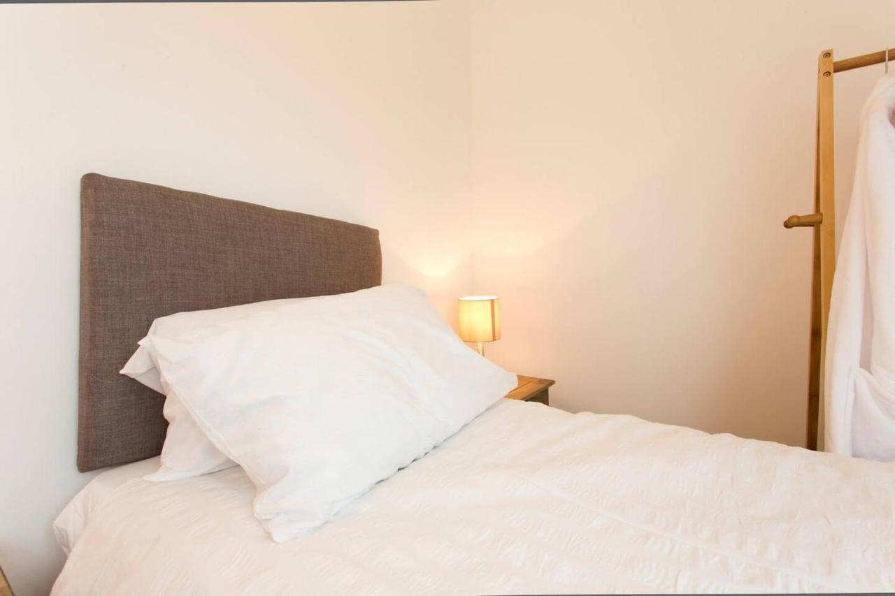 Remarkable 2-Bed Apartment In Culross Exterior foto
